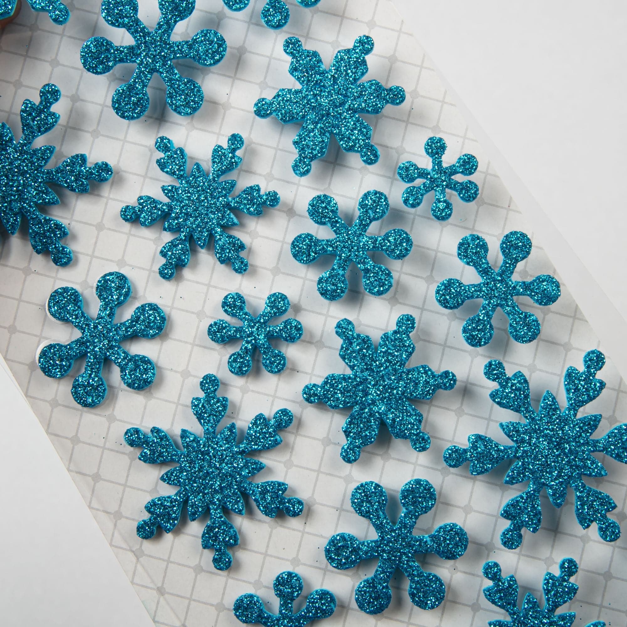 500 Pcs Foam Snowflake Stickers Glitter Foam Stickers Self